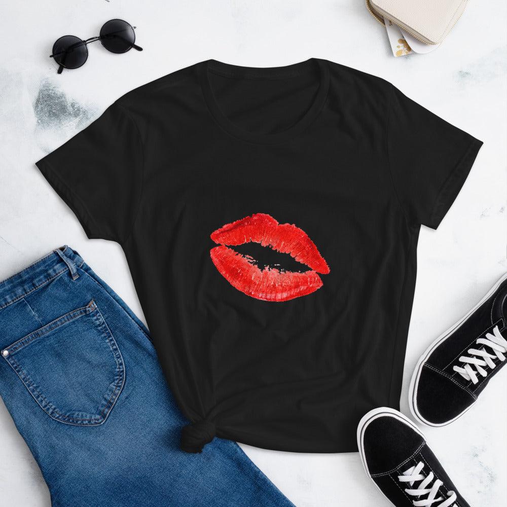 Red Lips T-shirt - LuLuBdesign